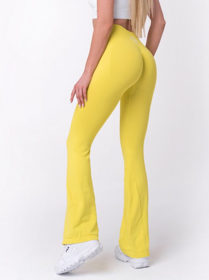 Κίτρινο κολάν charleston με εφέ διαμόρφωσης Peach Pump